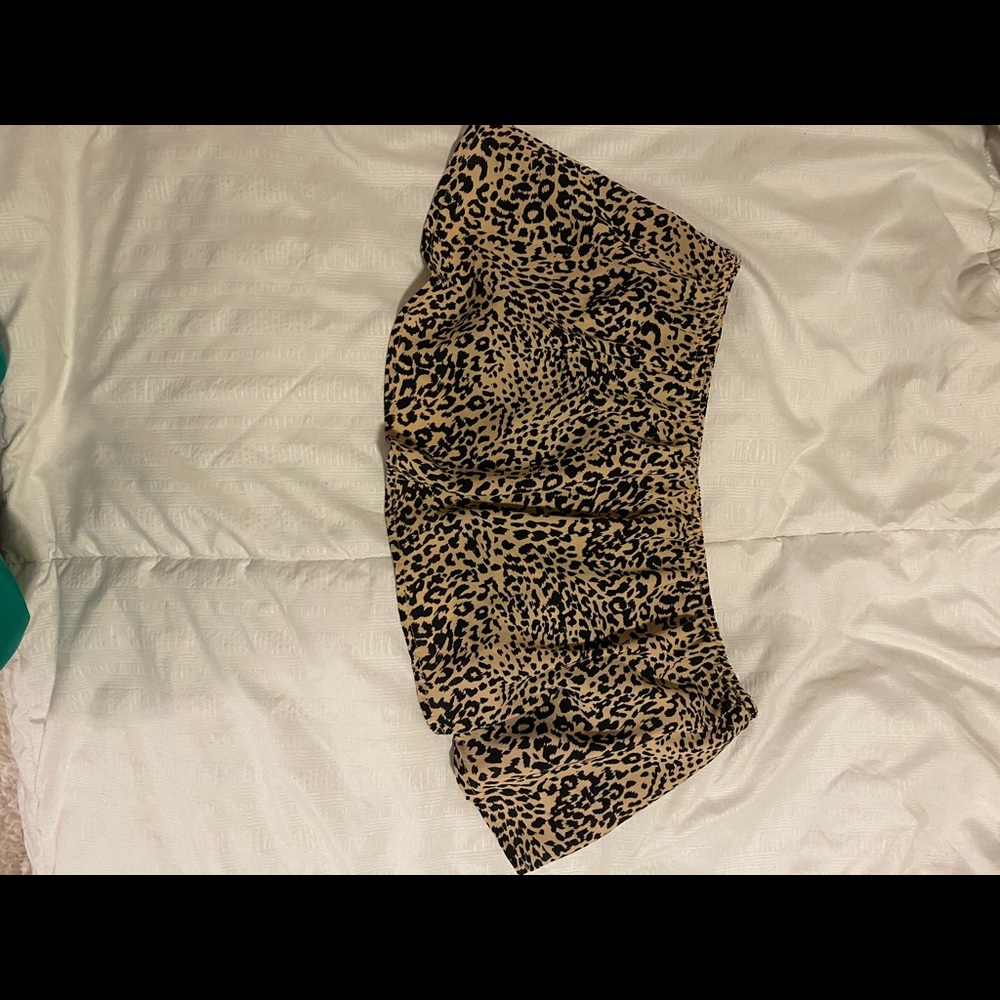 Cheetah print crop tank top